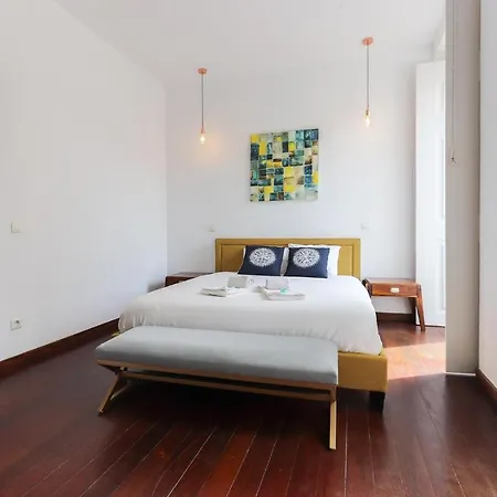 Downtown Delight By Homing