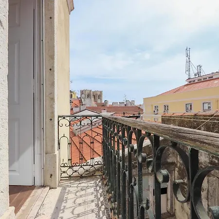 Downtown Delight By Homing